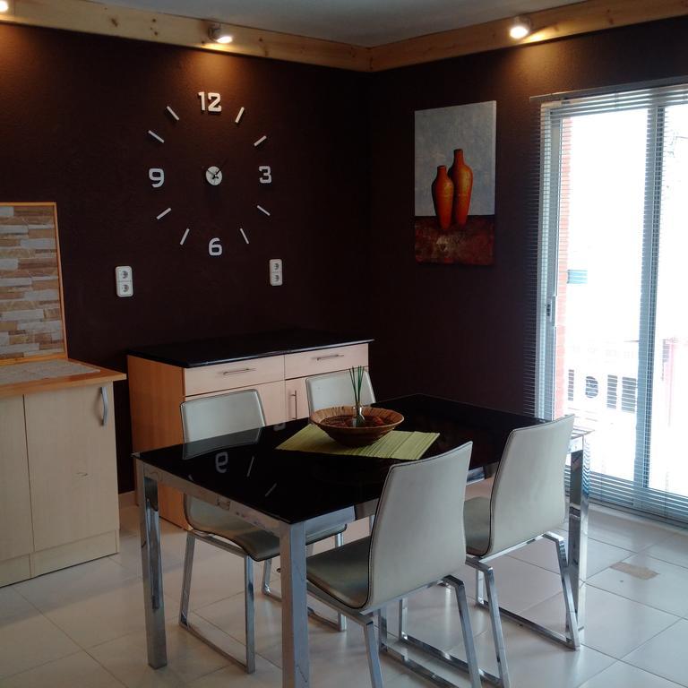 Hostal Residencia Celma Сан-Карлос-де-ла-Рапита Экстерьер фото