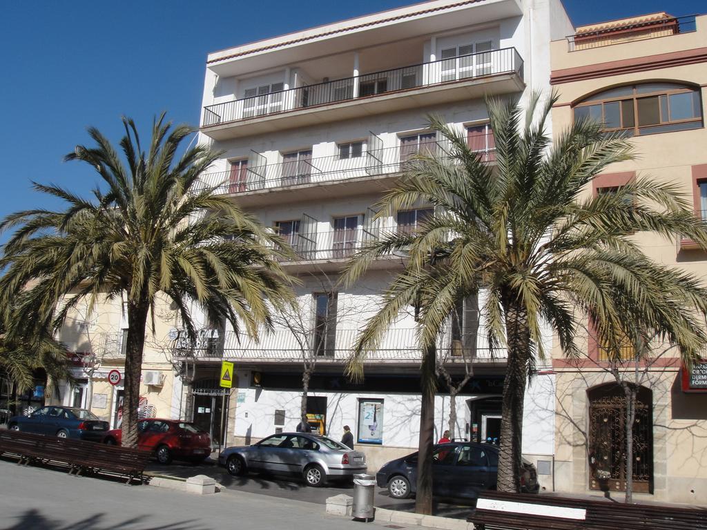 Hostal Residencia Celma Сан-Карлос-де-ла-Рапита Экстерьер фото